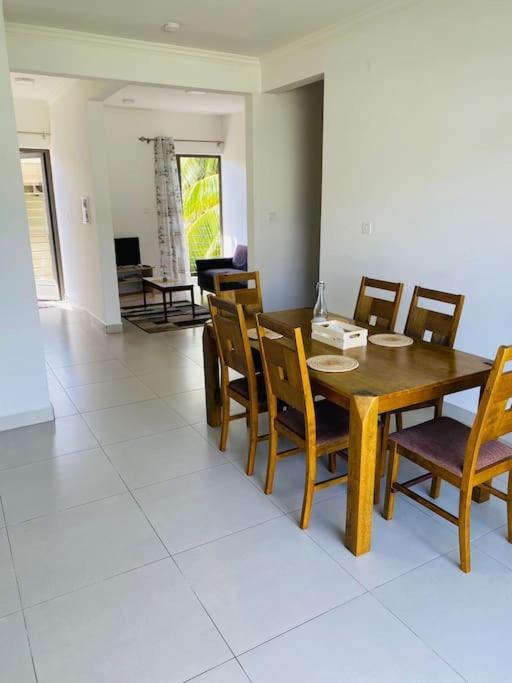 Beach Apartment Flic-en-Flacq المظهر الخارجي الصورة